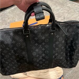 Louis Vuitton55 keep all.